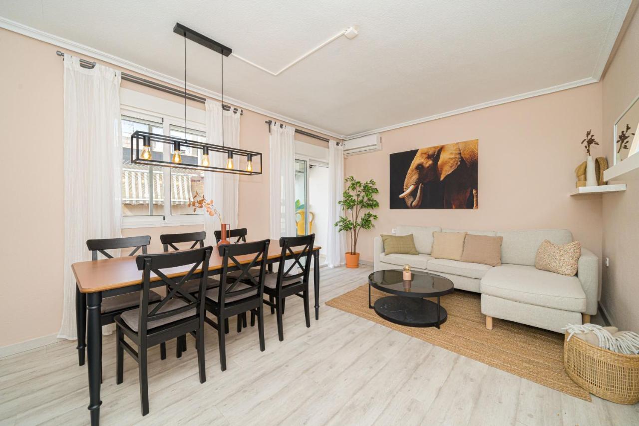 Casa Terra: Apartment 50 Meters From The Beach Τορεβιέχα Εξωτερικό φωτογραφία