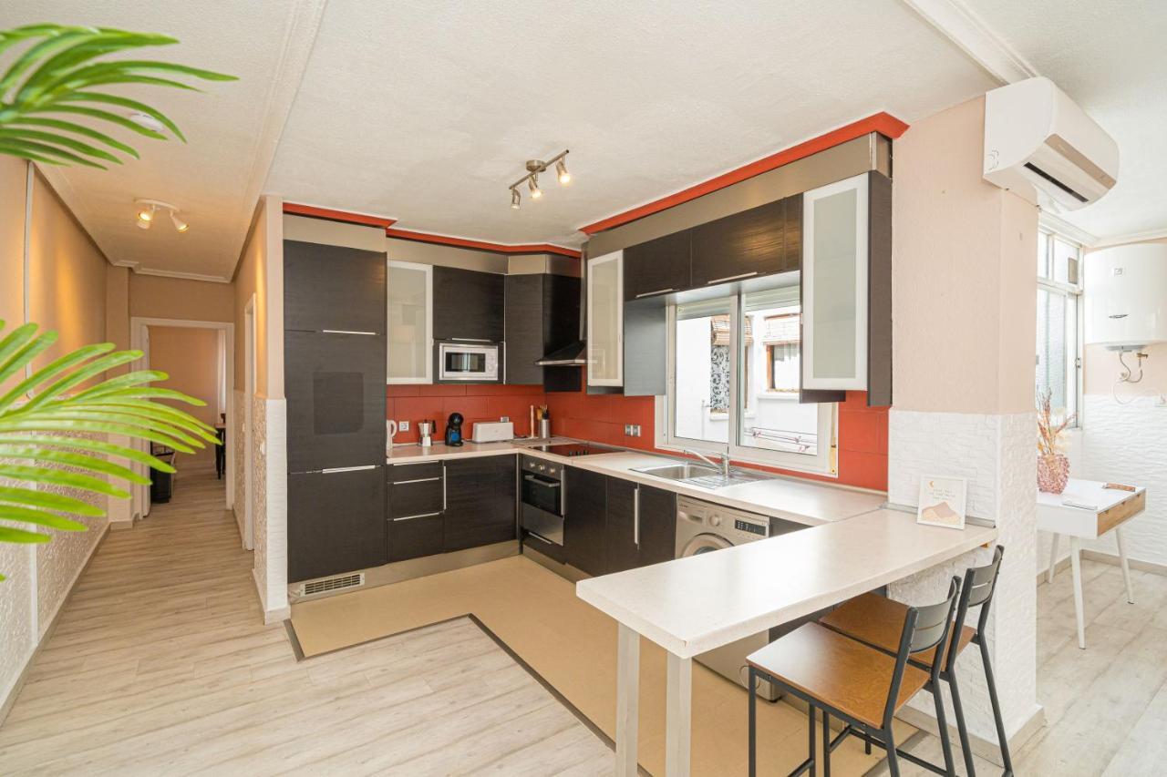 Casa Terra: Apartment 50 Meters From The Beach Τορεβιέχα Εξωτερικό φωτογραφία